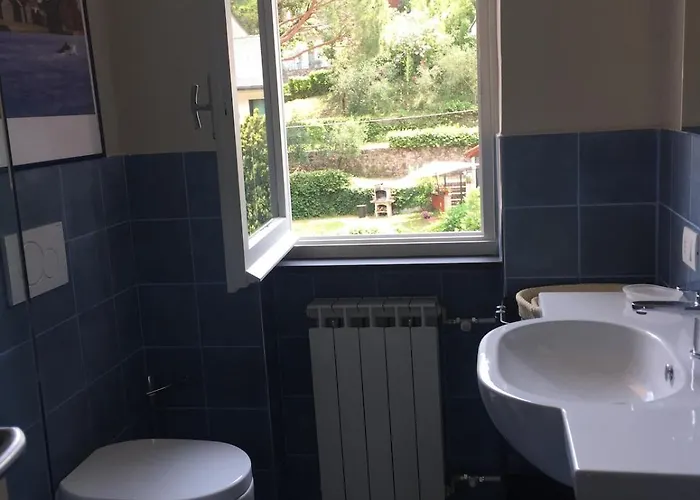 Relaxation Oasis In The Greenery Moneglia